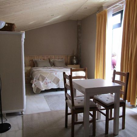 Hostal Casa Martinez Bueu Oda fotoğraf